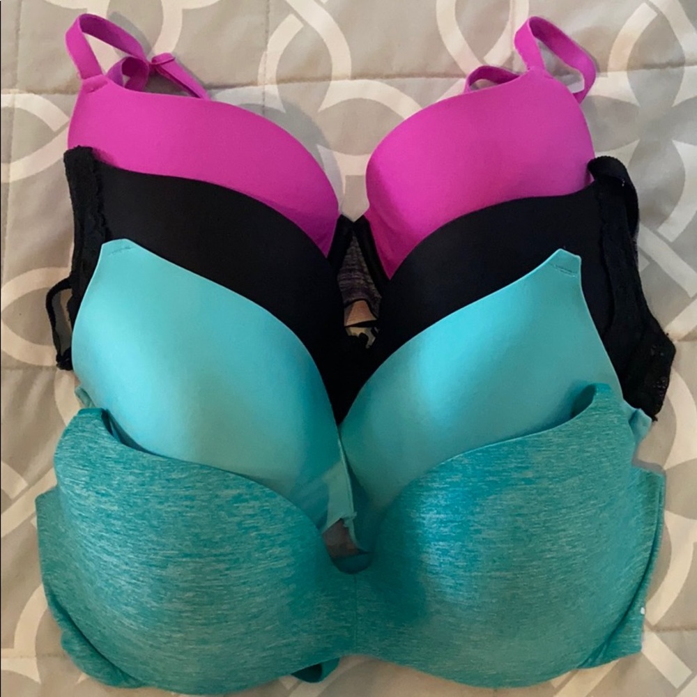 Pink/Victoria Secret Bra Lot of 4